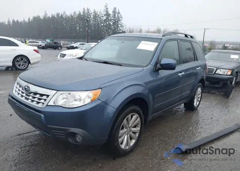 2011 Subaru Forester 2.5X Limited из США, поврежденный, VIN JF2SHAECXBH771386